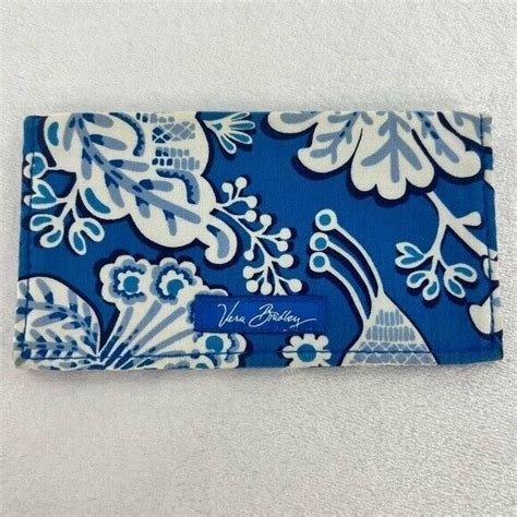 Vera Bradley Blue Lagoon Checkbook Cover Gem