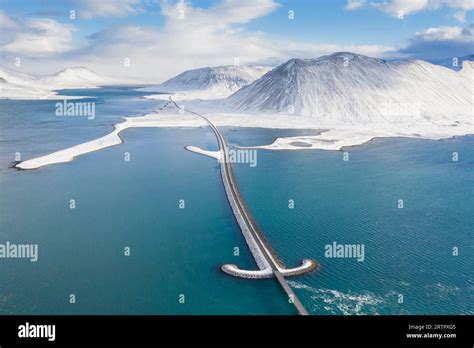 Sword Bridge Iceland Hi Res Stock Photography And Images Alamy