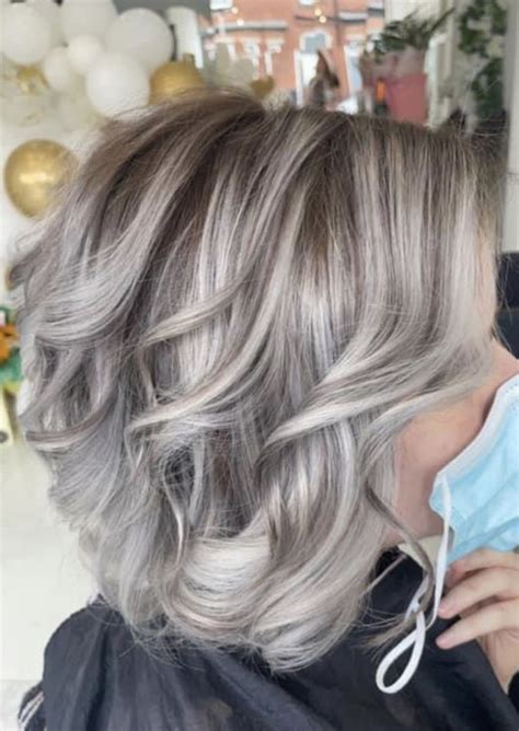 Pin By Nape Buzzer On Highlighted Frosted Streaked Hair 01 Blonde