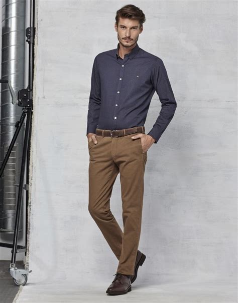 Top Tendance Modeles Que Mettre Avec Un Pantalon Marron Homme