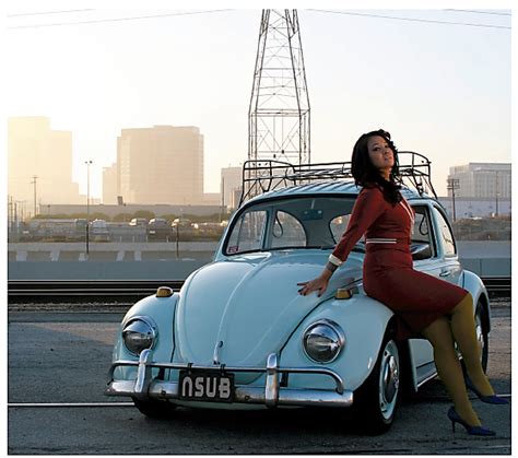 Volkswagen Maggiomodelli Volkswagen Beetle Classic Primi Piani E Sexy Girl