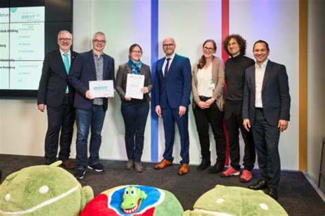 Erneute Auszeichnung Der Herzog Ludwig Realschule Als MINT Freundliche