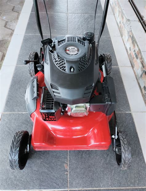 Siopen Hss Omega Diesel Mesin Potong Rumput