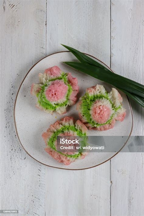 Carabikang O Cara Bikang Cake Es Un Pastel Tradicional Indonesio Hecho