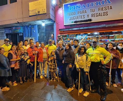 Policía DMQ Zona 9 on Twitter POLICÍA DE BARRIO Realizamos un