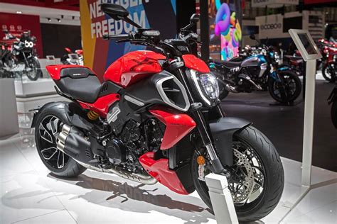 rockr on RocKr La Ducati Diavel V4 se ha llevado el galardón a la