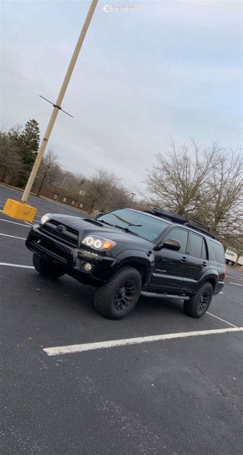 2007 Toyota 4runner With 18x9 6 Fuel 560 And 275 60r18 Kenda Tire Model And Stock Custom Offsets