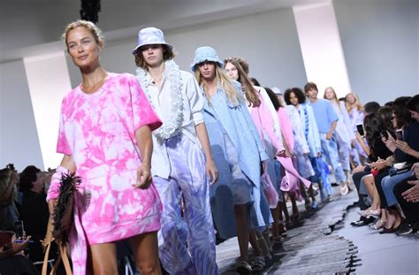 Nyfw Michael Kors Spring Show Will Have You Dreaming About The