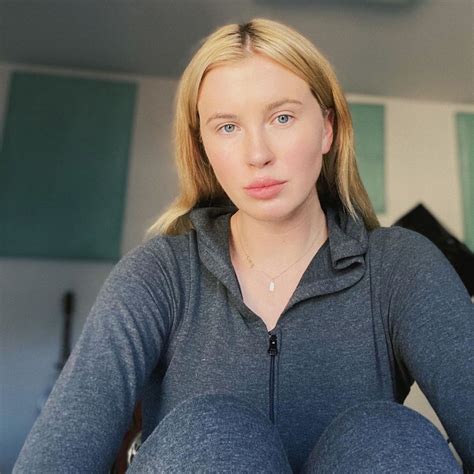 IRELAND BALDWIN – Instagram Photos 10/11/2020 – HawtCelebs