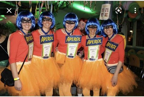 Colorful Group Costumes For Carnaval 2023