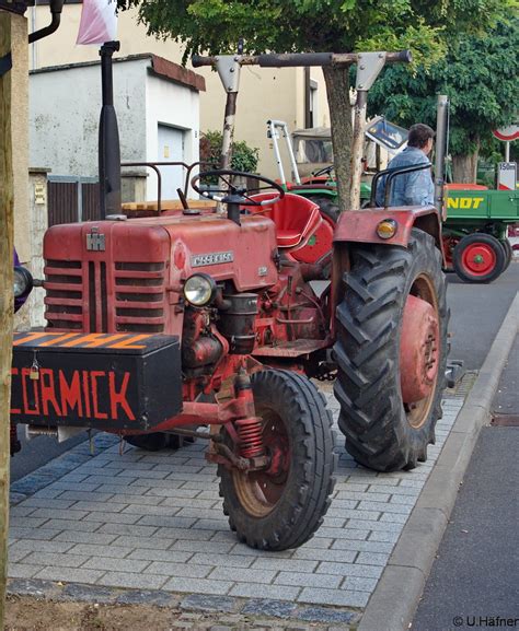 1956 62 IHC Mc Cormick D 324 Ulrich Häfner Flickr