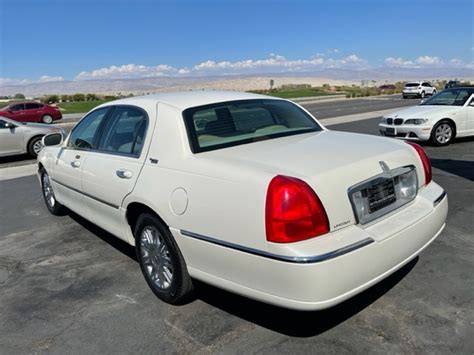 Lincoln Town Car Signature Limited Stock L For Sale Near Palm