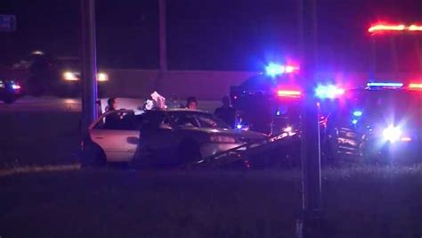 Police Chase Ends In Crash On I 43