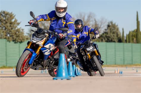 Curso Conducción Motocicletas Circuito de Madrid Jarama RACE