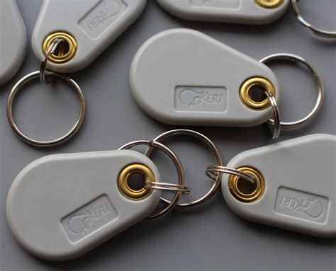 10 Pcs Lot 125KHz EM4305 T5577 RFID Tags Tokens Writable Keyfob