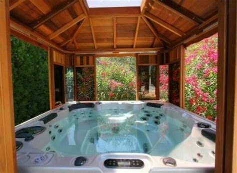 L Abri De Jacuzzi Profitez De Votre Jacuzzi Ext Rieur En Hiver