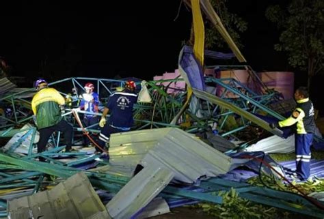 Tujuh Termasuk 4 Kanak Kanak Maut Selepas Bumbung Padang Sekolah Runtuh