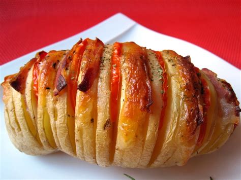 DELICIOSAS PAPAS AL ESTILO HASSELBACK UNA MANERA DELICIOSA DE PREPARAR