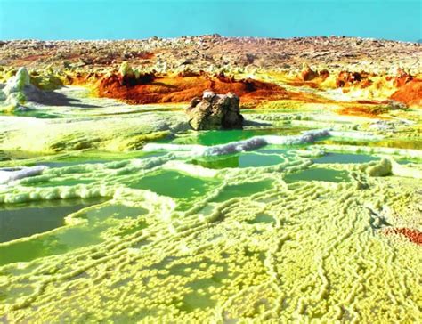 20 Hottest Places in the World