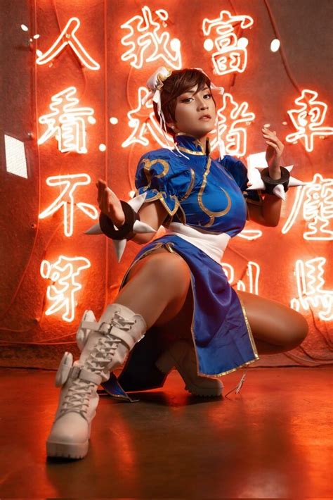 Street Fighters Chun Li Kicks It Up A Notch In Awesome Cosplay