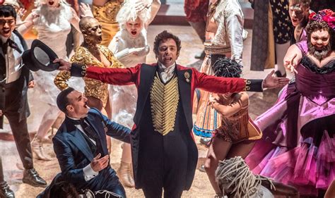 First Look At Hugh Jackman And Zac Efron In Pt Barnum Biopic The