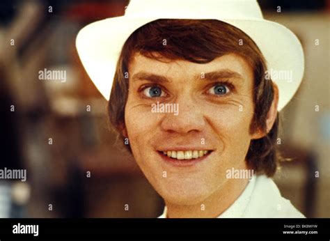 O Lucky Man 1973 Malcolm Mcdowell Olma 001 Stock Photo Alamy