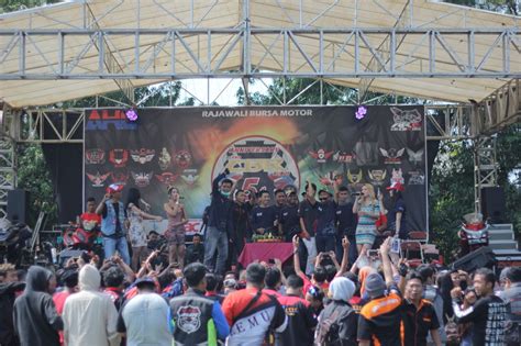 Semakin Solid Dan Sukses Selalu Di Ulang Tahunnya Ke 5 Tahun All Rider