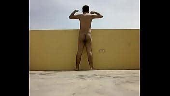 Presumiendo mis músculos XVIDEOS