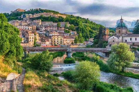 Itinerario A Cosenza Cosa Vedere In Questa Splendida Citt Calabra