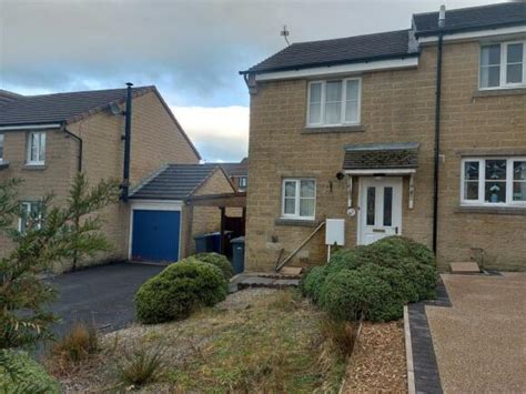 2 Bedroom Semi Detached House For Sale In Beacon Close Colne