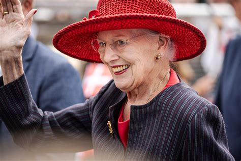 Denmarks Queen Margrethe Ii Announces Surprise Abdication On Live Tv