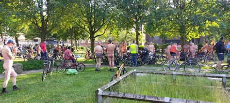 Wnbr Mcr On Twitter If You See Some Naked People On Bikes Tonight