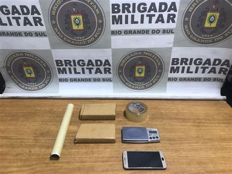 Brigada Militar de São Leopoldo prende dupla drogas Brigada Militar