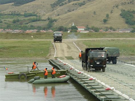 Începe exerciţiul militar multinaţional Blonde Avalanche