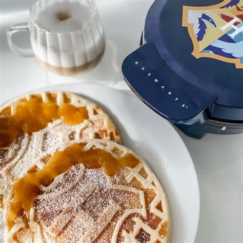 Harry Potter Piastra Per Waffle Con Stemma Di Hogwarts Elbenwald