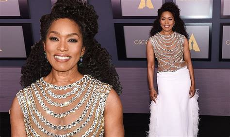 Ageless Icon Angela Bassett 64 Leaves Little To The Imagination At Annual Governors Awards In