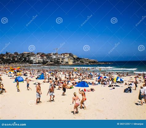 Bondi Beach Activity Editorial Photography Image Of Ocean 30212257