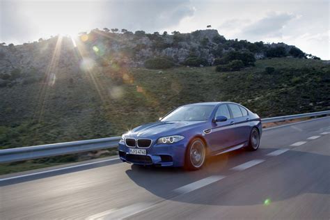 2012 BMW M5 F10 Officially Revealed With Full Specs And Photo Gallery