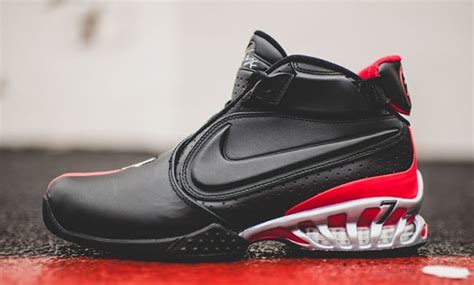 Nike Zoom Vick 2 Black University Red | SneakerFiles