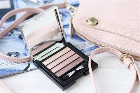PUPA Новая палетка теней Vamp Palette в оттенке 003 Absolute Nude A