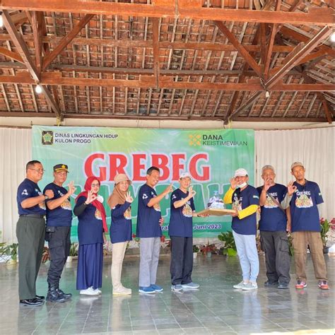 Grebeg Sampah Sebagai Sarana Edukasi Meningkatkan Kualitas Pengelolaan