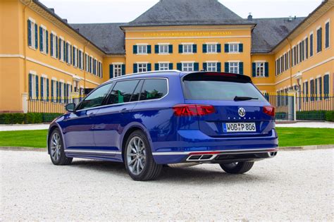 Im Video Fahrbericht Vw Passat B8 Facelift Die Bilder Zum Modell 2020 Fotostrecke Vau Max