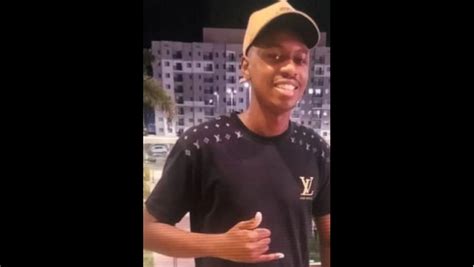 Fam Lia Busca Por Jovem Que Desapareceu Ao Sair De Casa Para Igreja Na