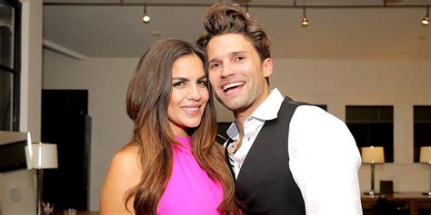 Vanderpump Rules: Tom Schwartz Finally Takes Off Wedding Ring