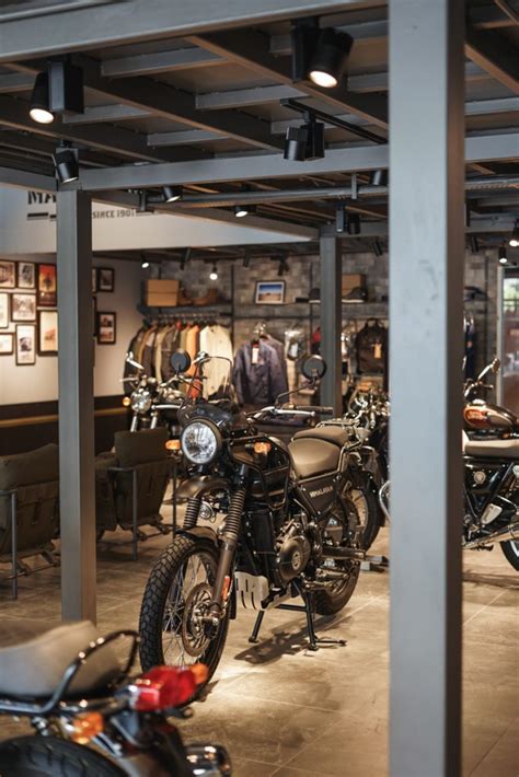 New Royal Enfield Flagship Store Opens In The Gasket Alley