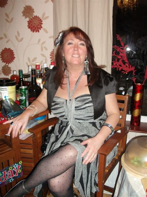 Linz59 54 From Doncaster Is A Local Granny Looking For Casual Sex