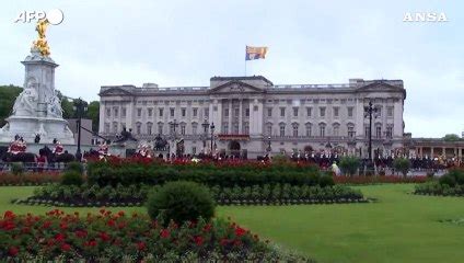 Kate Riappare In Pubblico A Buckingham Palace Per La Parata Di