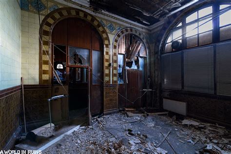 Prudential Assurance Buildings Oldham A World In Ruins Urbex