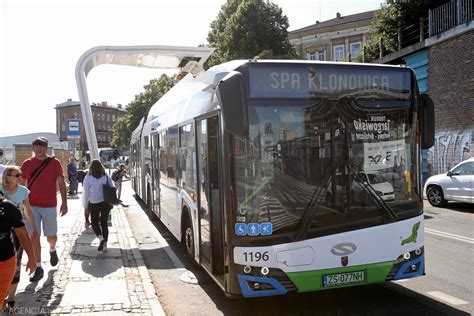 Tramwaje I Autobusy Elektryczne W Szczecinie B D Je Dzi Na Ta Szy