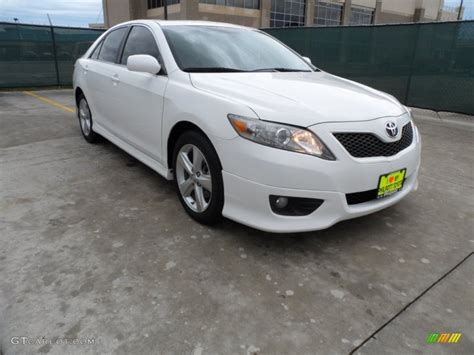 2010 Super White Toyota Camry Se V6 62663296 Photo 24